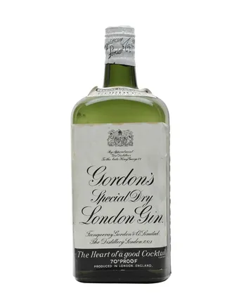 Gordon's Gin Bottled 1940s Spring Cap