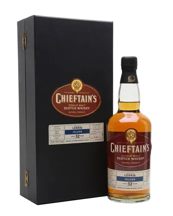 Ledaig 1973 32 años Ian Macleod Chieftain