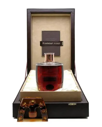 Macallan 55 años Lalique Crystal