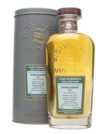 Mannochmore 1977 28 años Signatory Cask Strength Collection